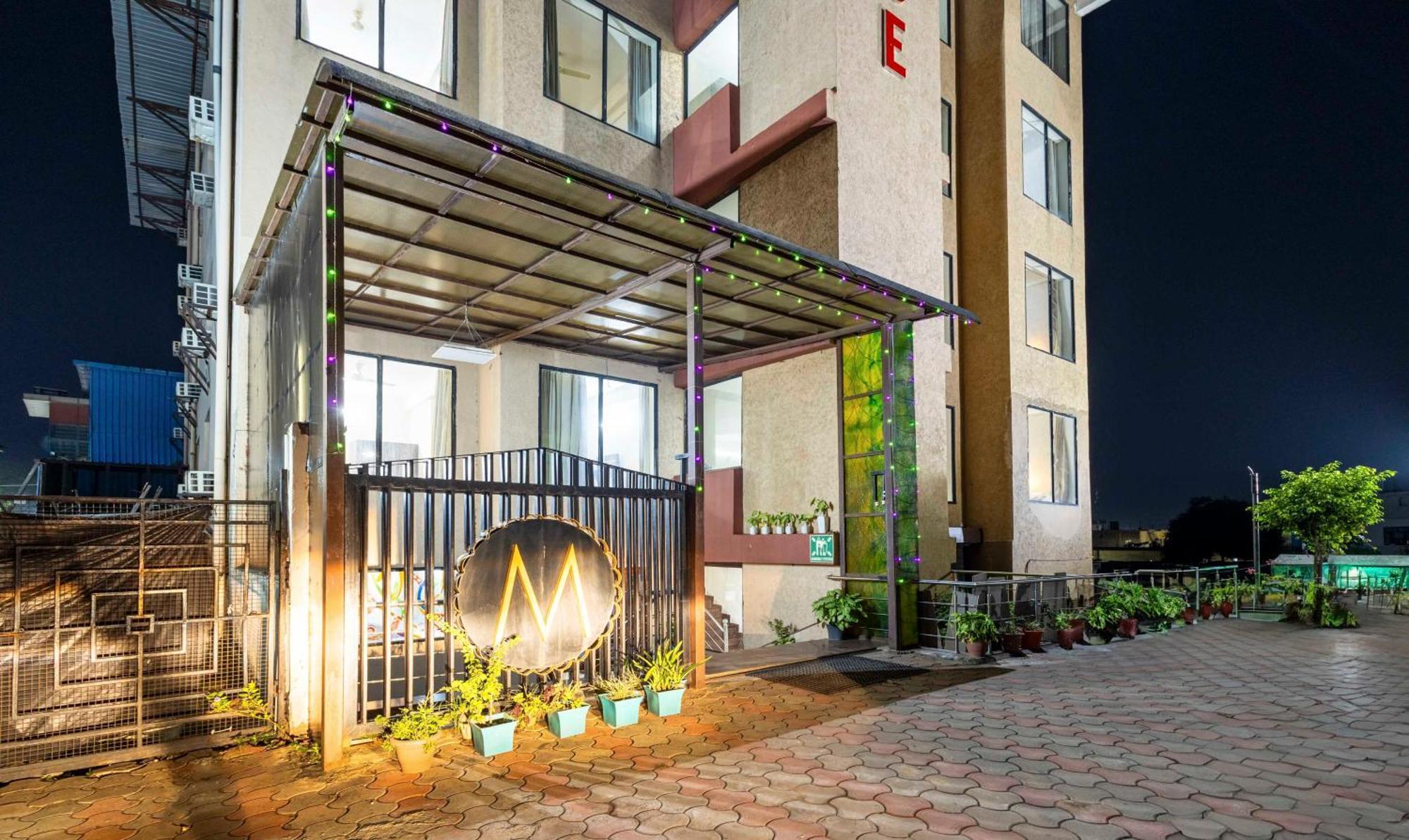 Treebo Maurice Otel Baddi Dış mekan fotoğraf