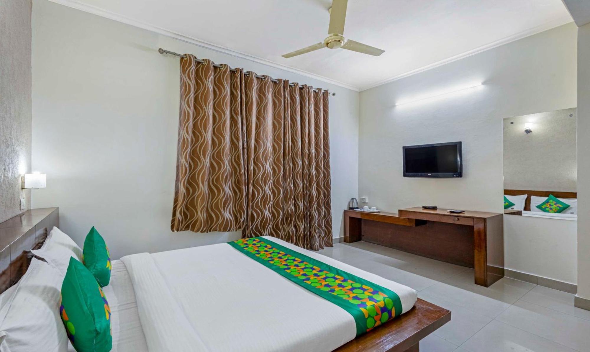 Treebo Maurice Otel Baddi Dış mekan fotoğraf